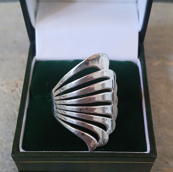 DGS Jewelry - Sterling Silver Feather Wing Fan Ring Statement Ring Size 11